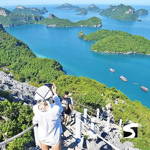*Angthong Marine Park Camping Overnight Big Boat Transfer