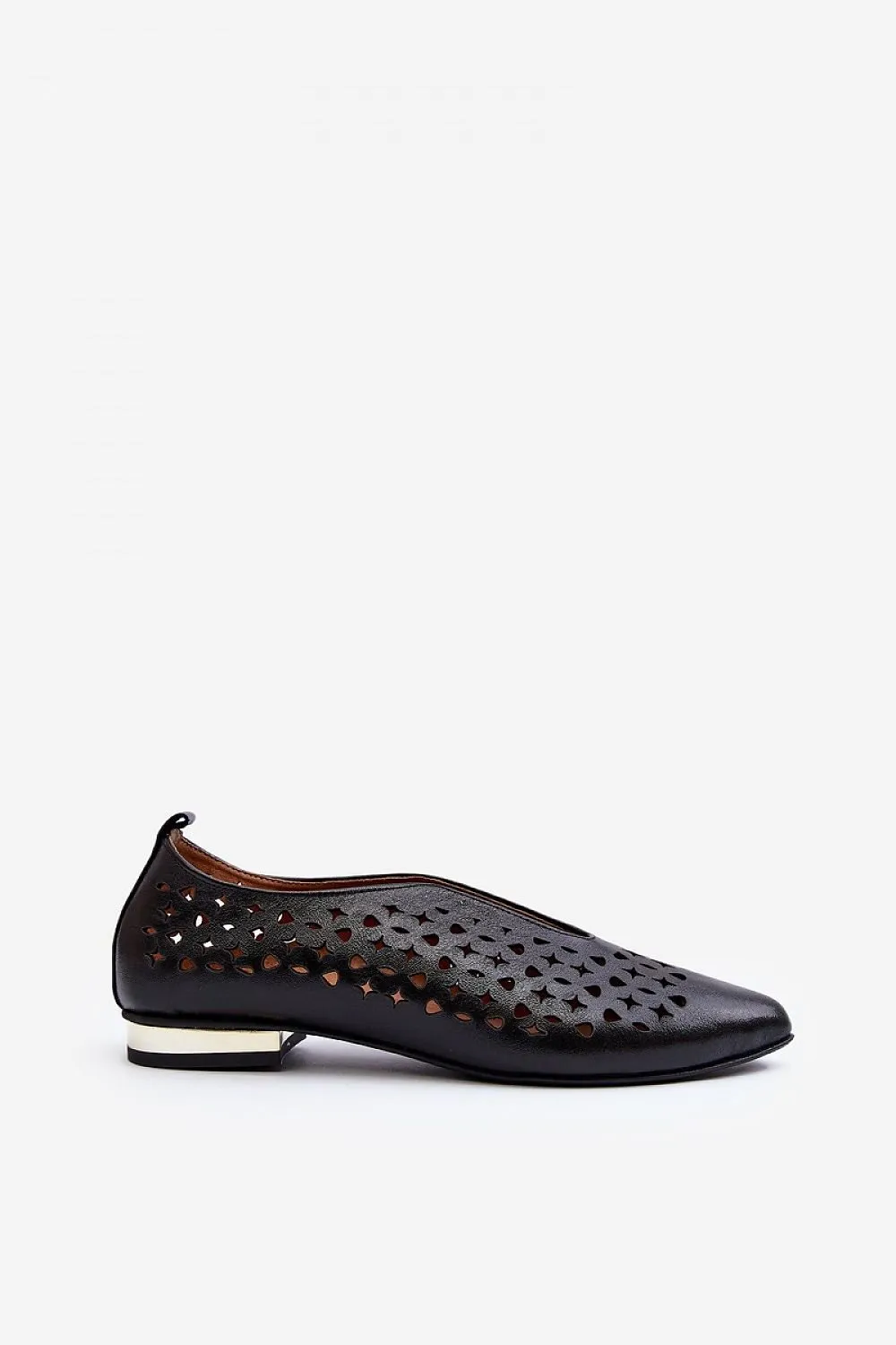 Ballet flats