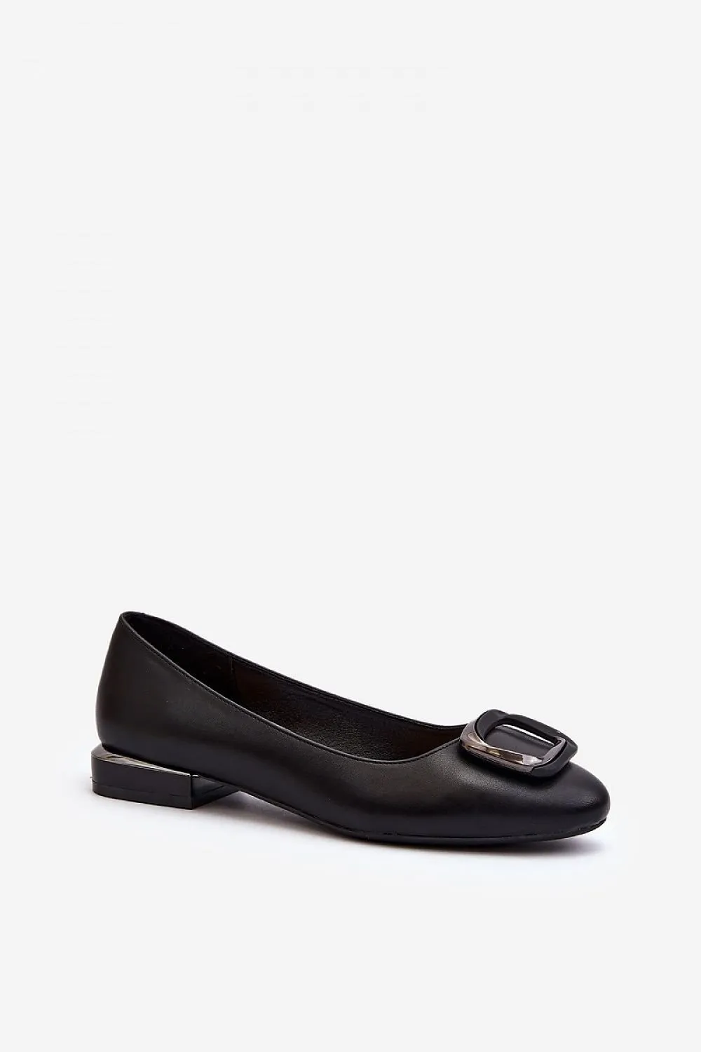 Ballet flats
