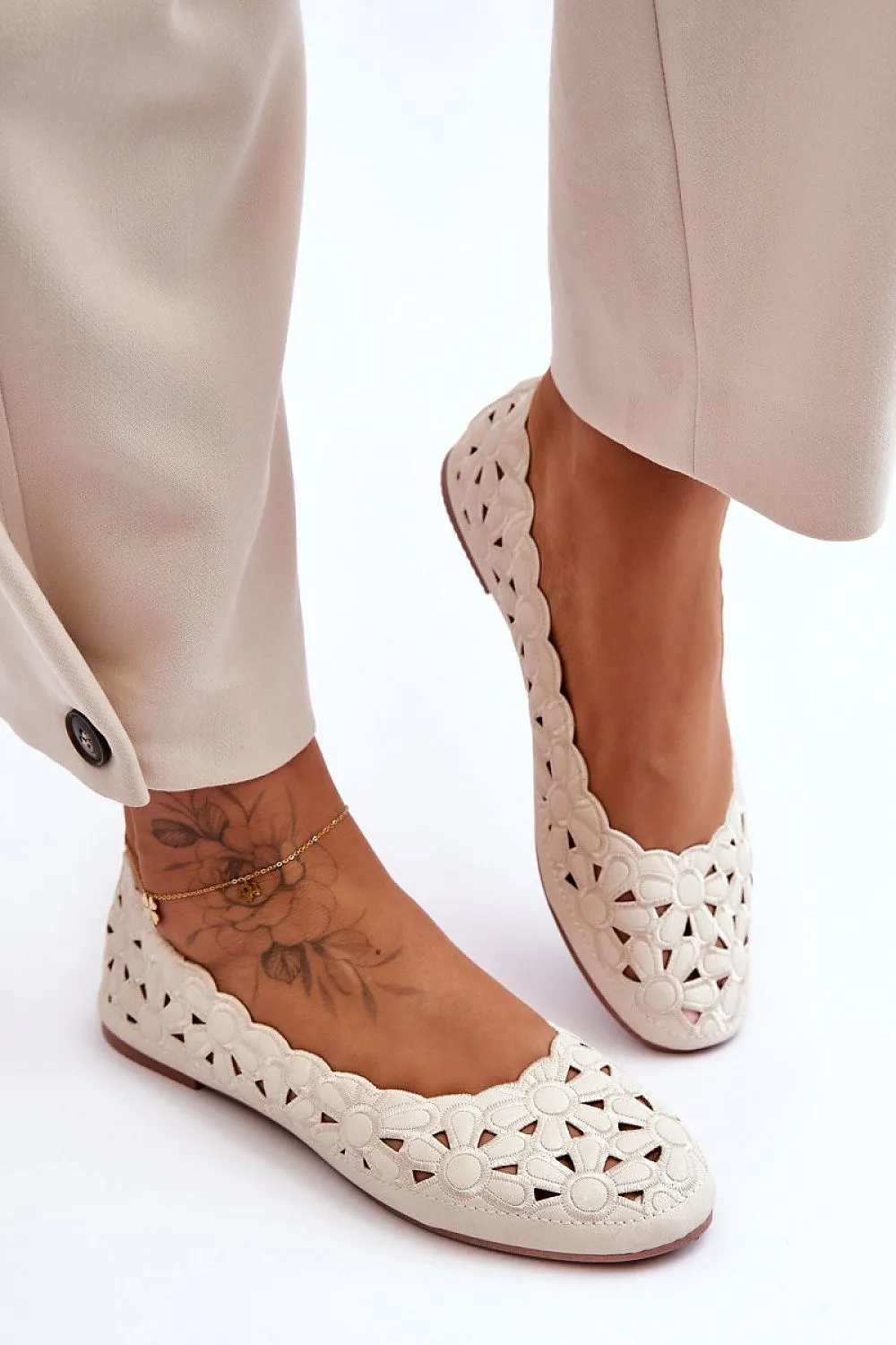 Ballet flats