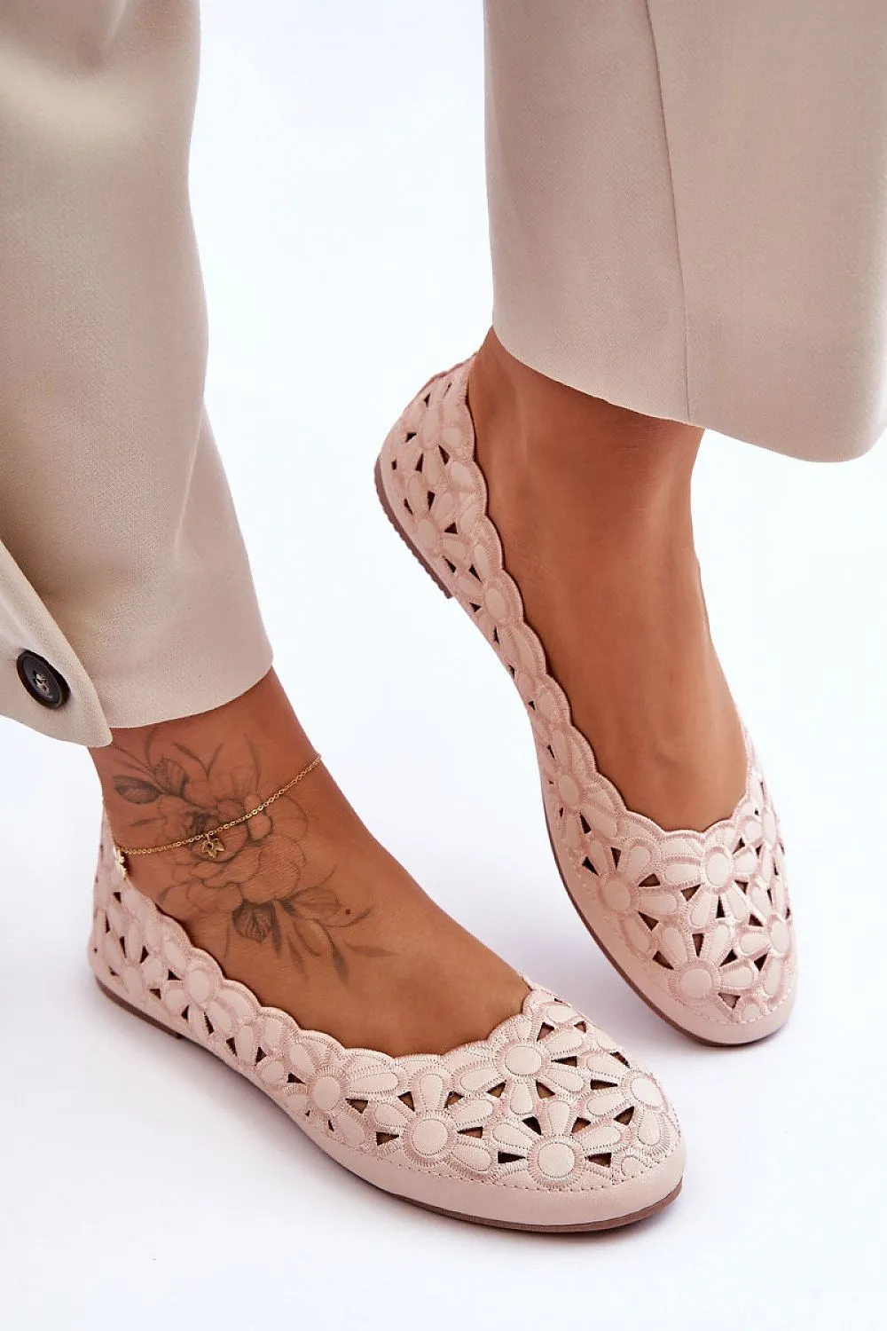 Ballet flats