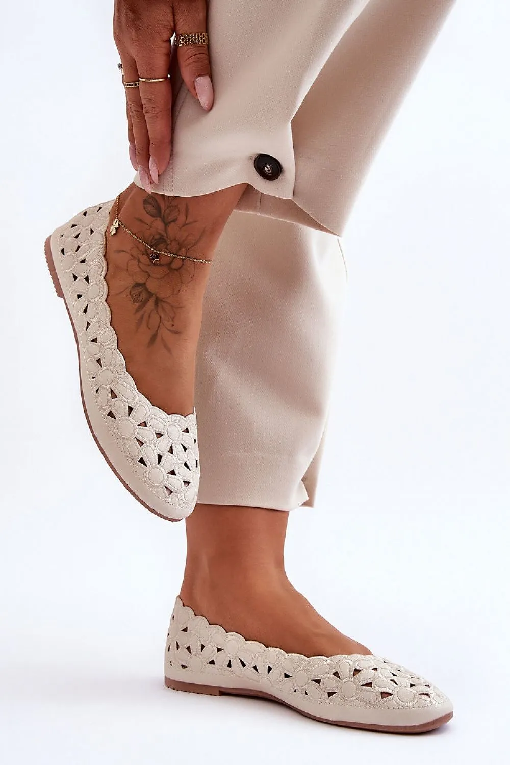 Ballet flats