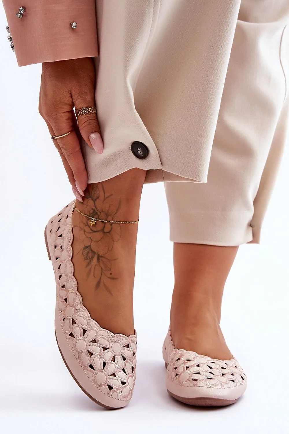 Ballet flats