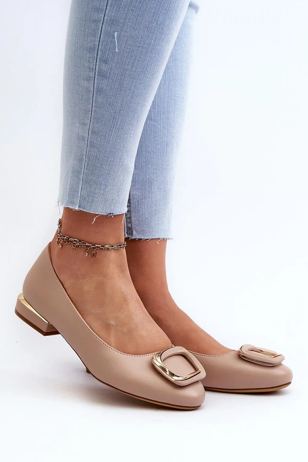 Ballet flats