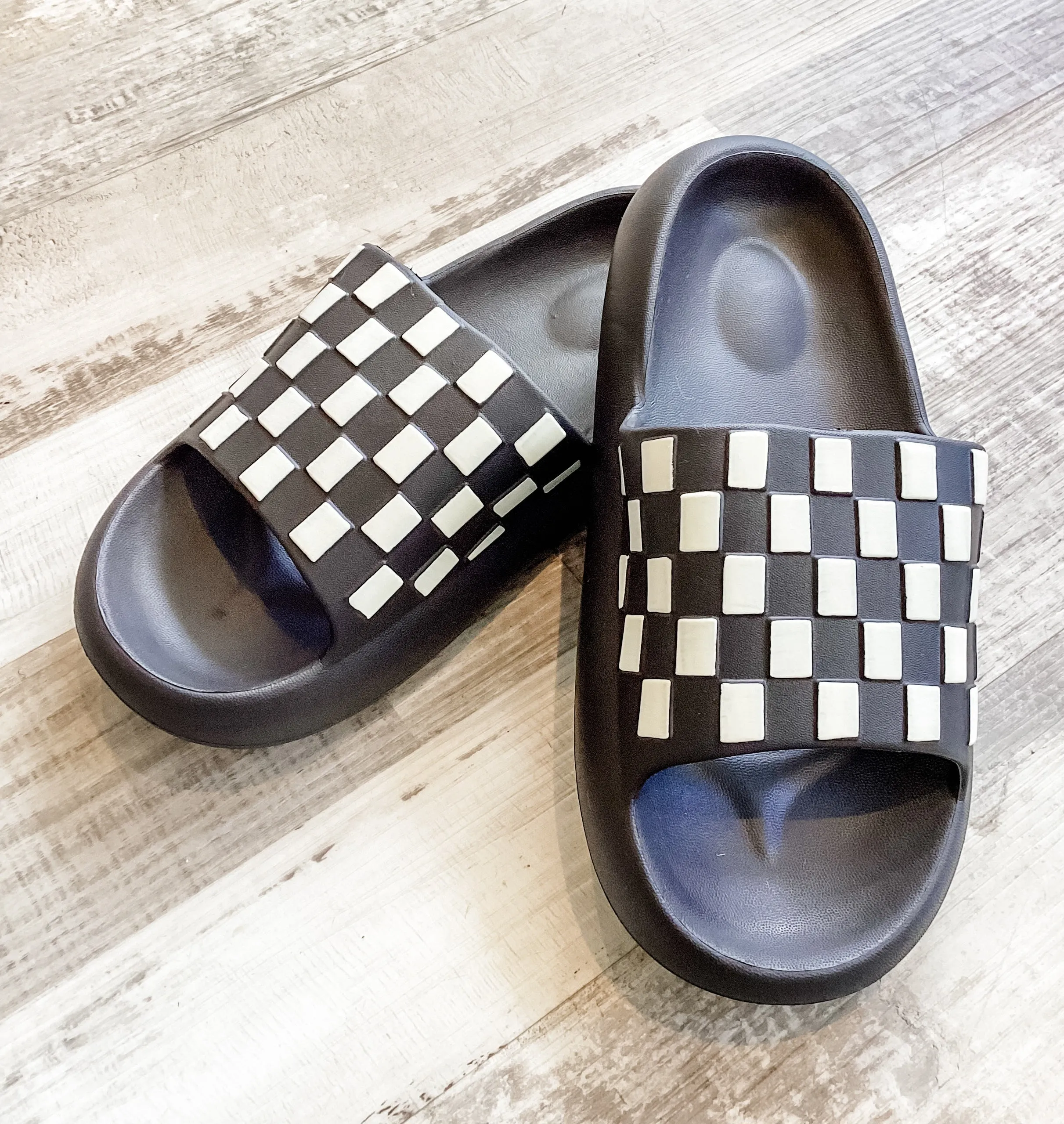 Checkered Beach Slides