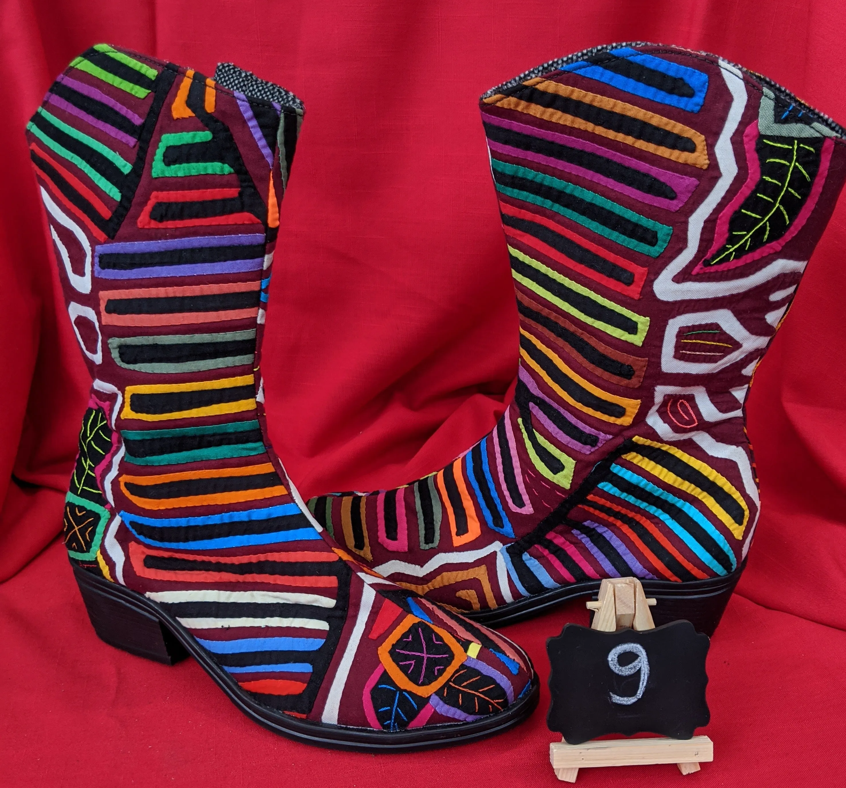 Cowgirl Zipper Mola Boot size 9 - Lorelle