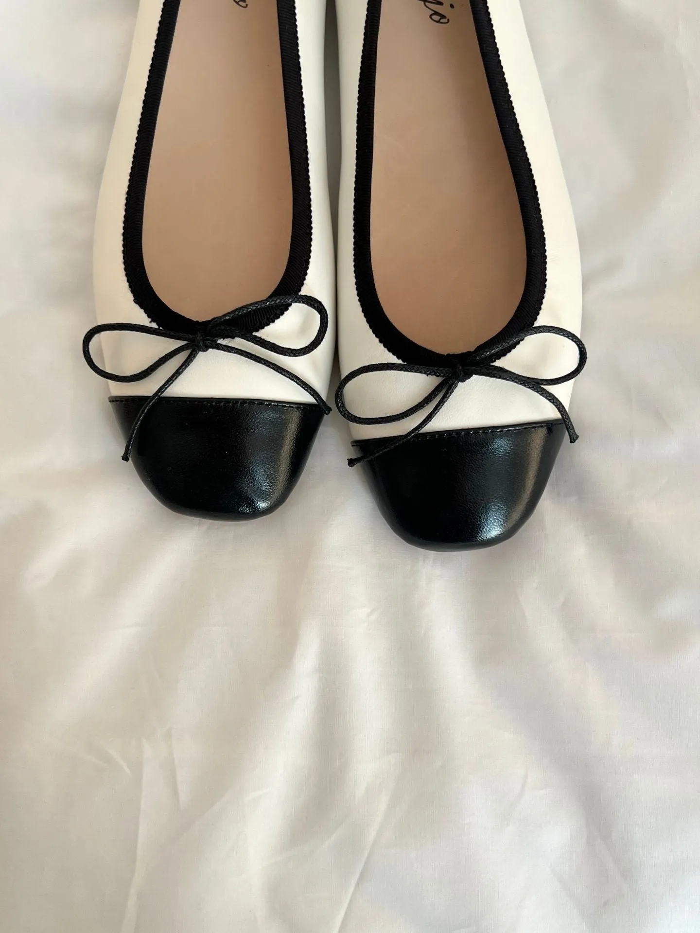 INSTOCK - HANJO Korean Ballet Slippers