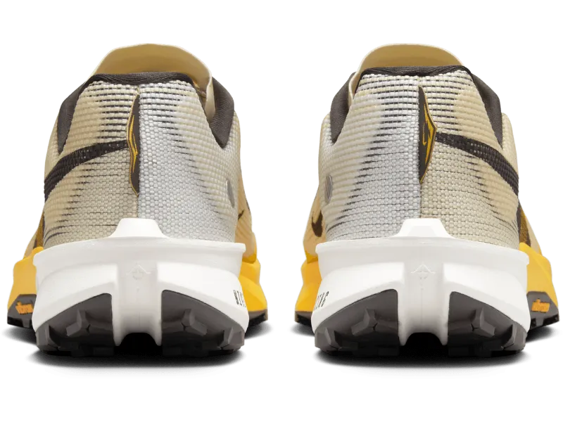 Nike Terra Kiger 10 - Unisex Lightweight Trail Runner