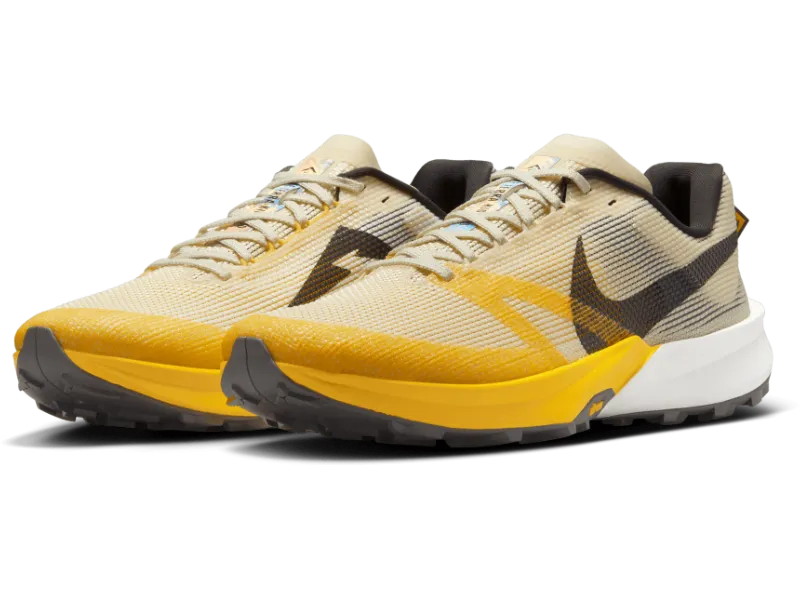 Nike Terra Kiger 10 - Unisex Lightweight Trail Runner