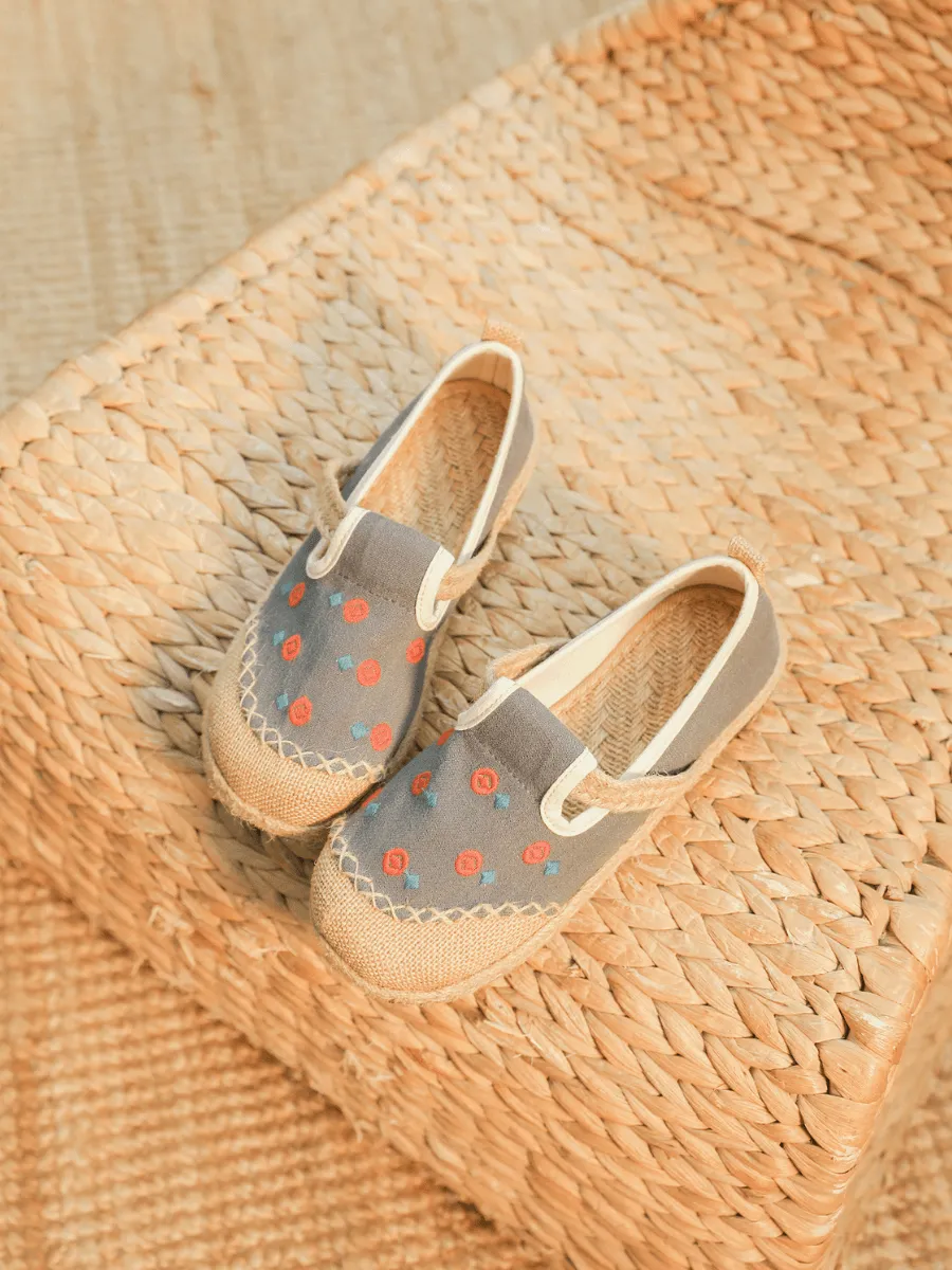 Star Eye Embroidered Linen Espadrille - Grey